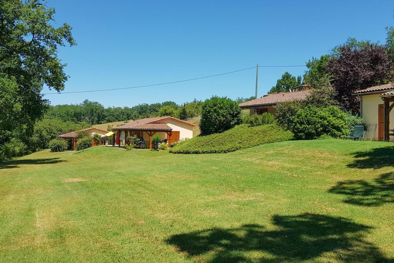 Village De Montmarsis Gourdon en Quercy Esterno foto